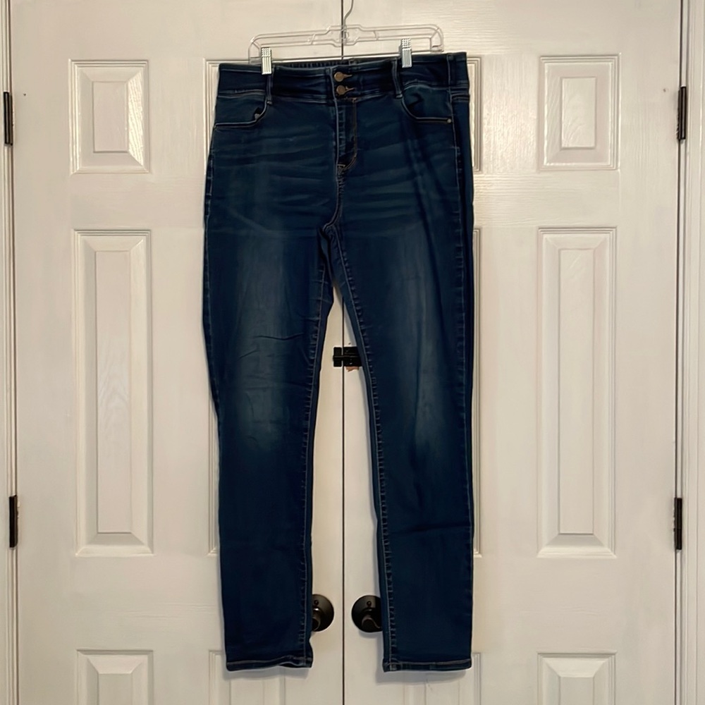 Apt. 9 Jeans